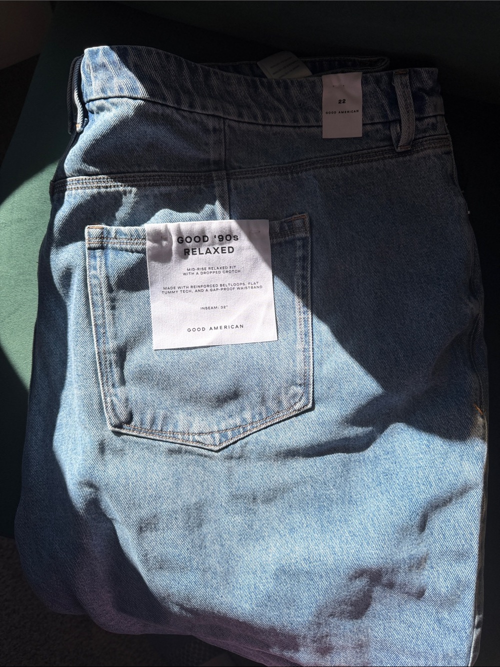 Good American Light Blue Baggy and Distressed Women’s Jeans